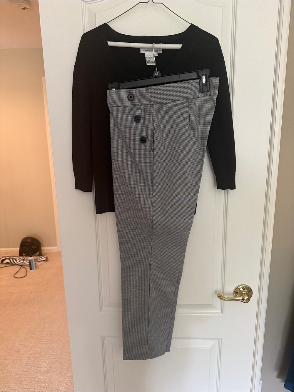 Jules & Leopold Black and Gray Slim Ankle Trousers